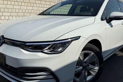 VW Golf 82.312 km 17.990 &euro; Düssseldorf 40627