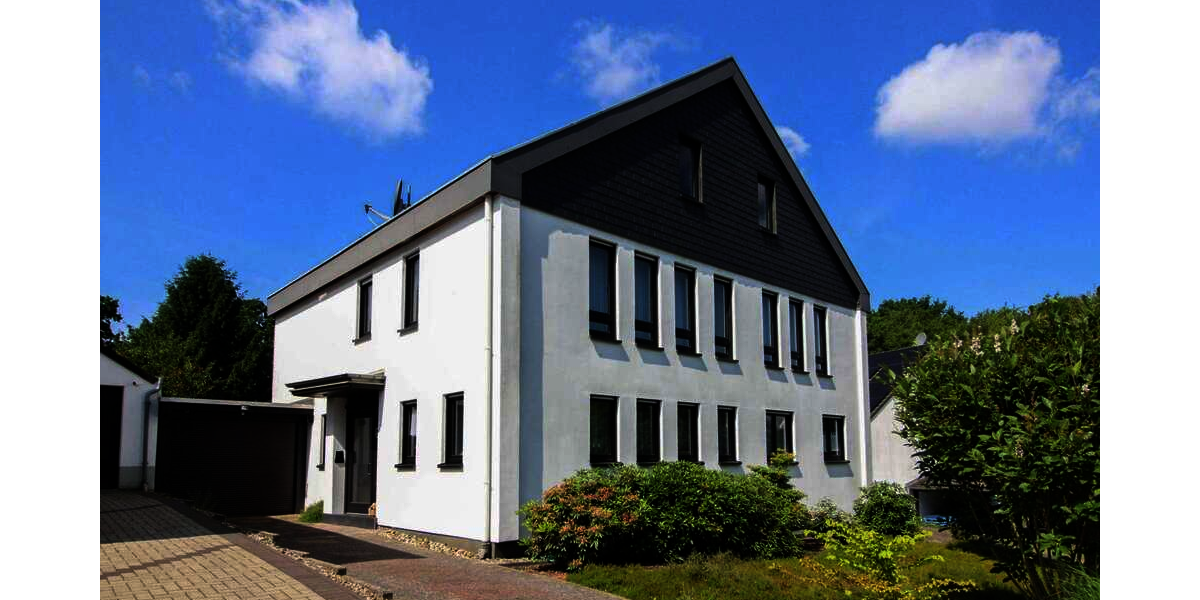 Einfamilienhaus Haan - 7 Zimmer, 303 m&sup2;, 889.000&euro; | Angebot:26828392