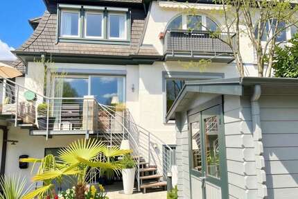 Haus Oberhausen Osterfeld - 6 Zimmer, 278 m&sup2;, 780.000&euro; | Angebot:26555246