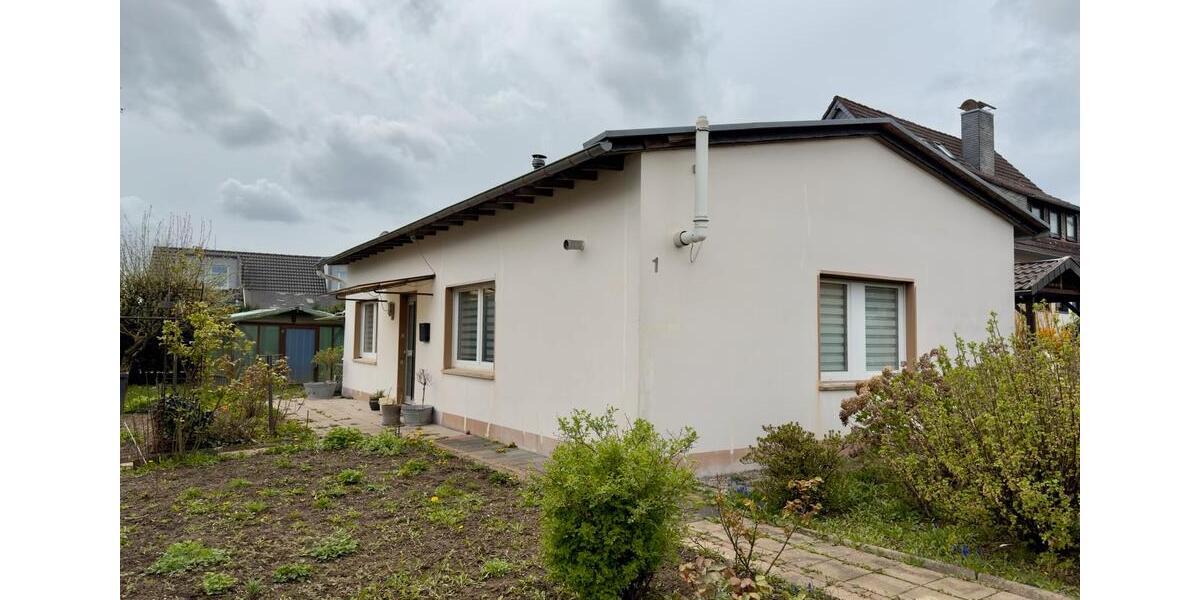 Bungalow Wermelskirchen - 2.5 Zimmer, 78 m&sup2;, 299.000&euro; | Angebot:26040029