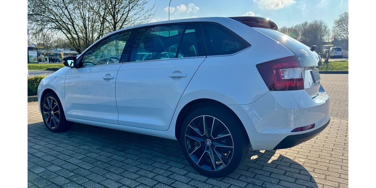 Skoda Rapid 133.000 km 8.990 &euro; Velbert 42549