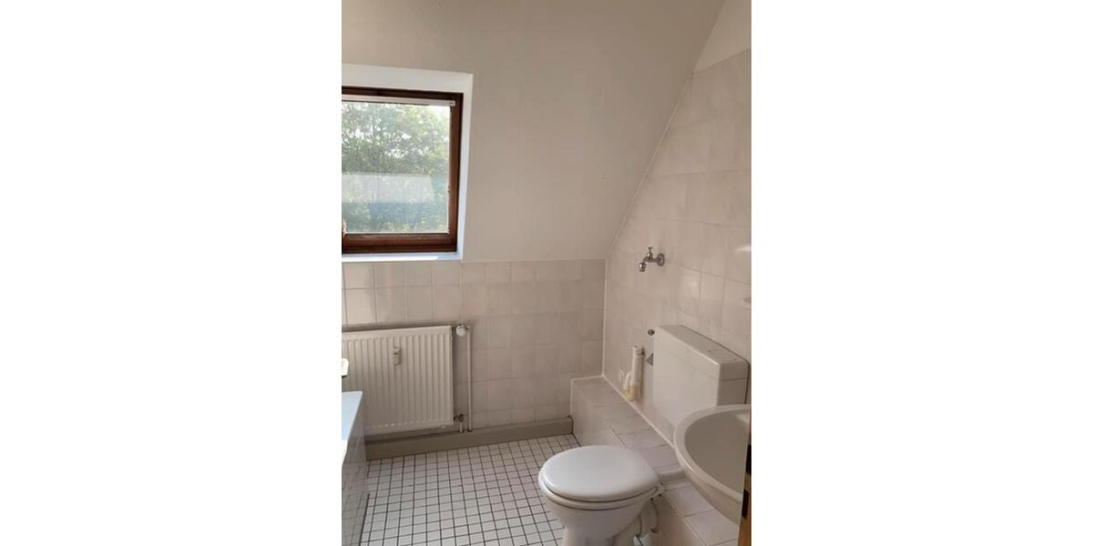 Dachgeschoßwohnung Herne Wanne - 3 Zimmer, 67 m&sup2;, 424&euro; | Angebot:22511290