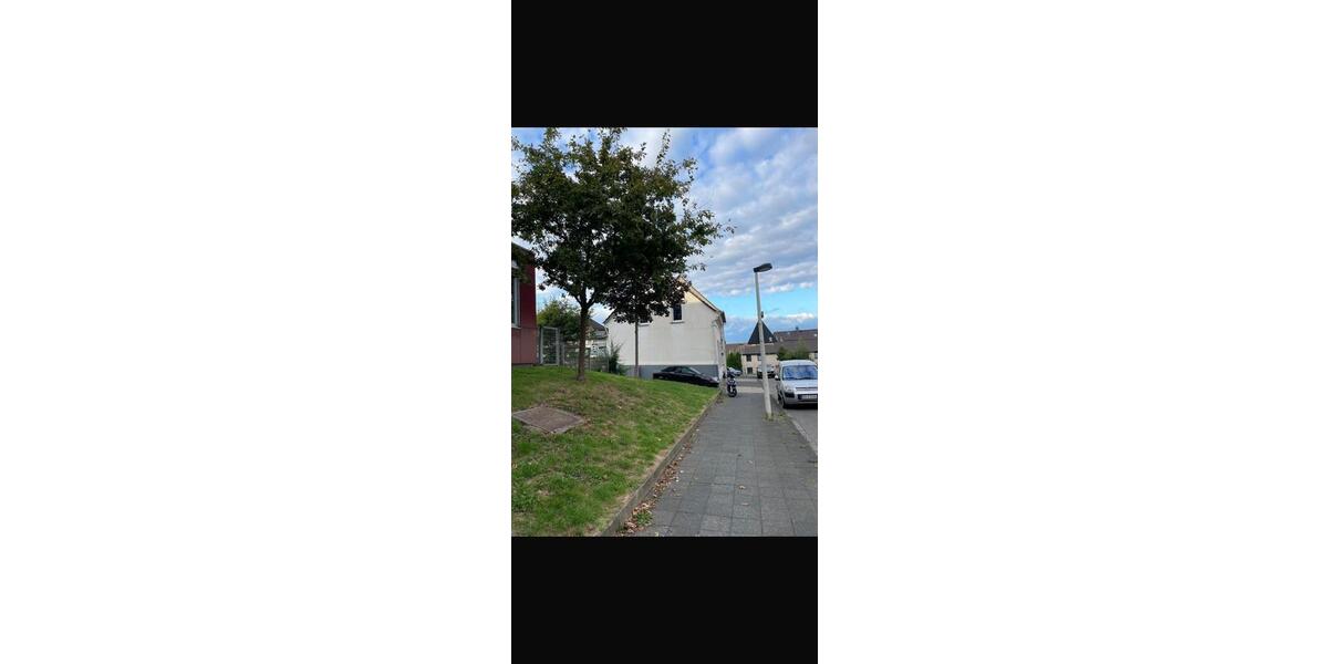 Einfamilienhaus Solingen Central - 5 Zimmer, 110 m&sup2;, 205.000&euro; | Angebot:25499731