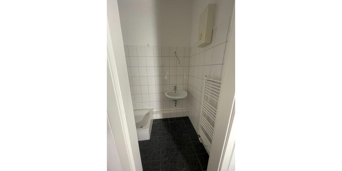 Etagenwohnung Wuppertal Arrenberg - 1 Zimmer, 39 m&sup2;, 455&euro; | Angebot:26169957
