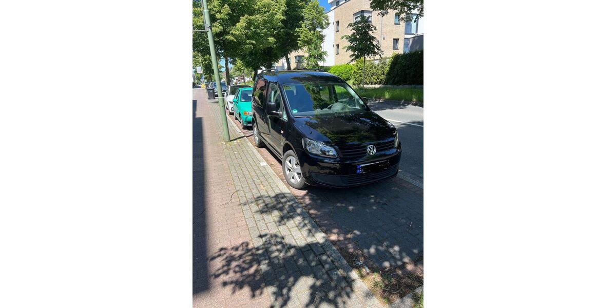 VW Caddy 193.000 km 7.400 &euro; Ratingen 40880