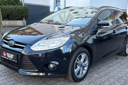 Ford Focus 73.935 km 4.990 &euro; Düsseldorf 40591