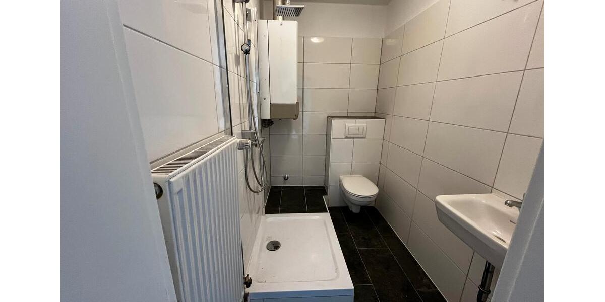 Dachgeschoßwohnung Gelsenkirchen Gelsenkirchen-Mitte - 4 Zimmer, 78 m&sup2;, 585&euro; | Angebot:25439709