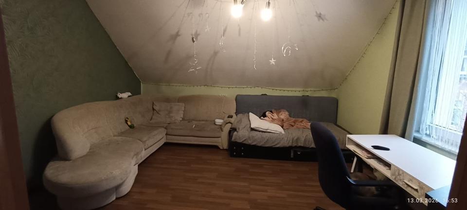 Dachgeschoßwohnung Gelsenkirchen Gelsenkirchen-West - 1 Zimmer, 72 m&sup2;, 700&euro; | Angebot:25918022