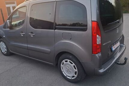 Peugeot Partner 90.000 km 6.990 &euro; wuppertal 42277
