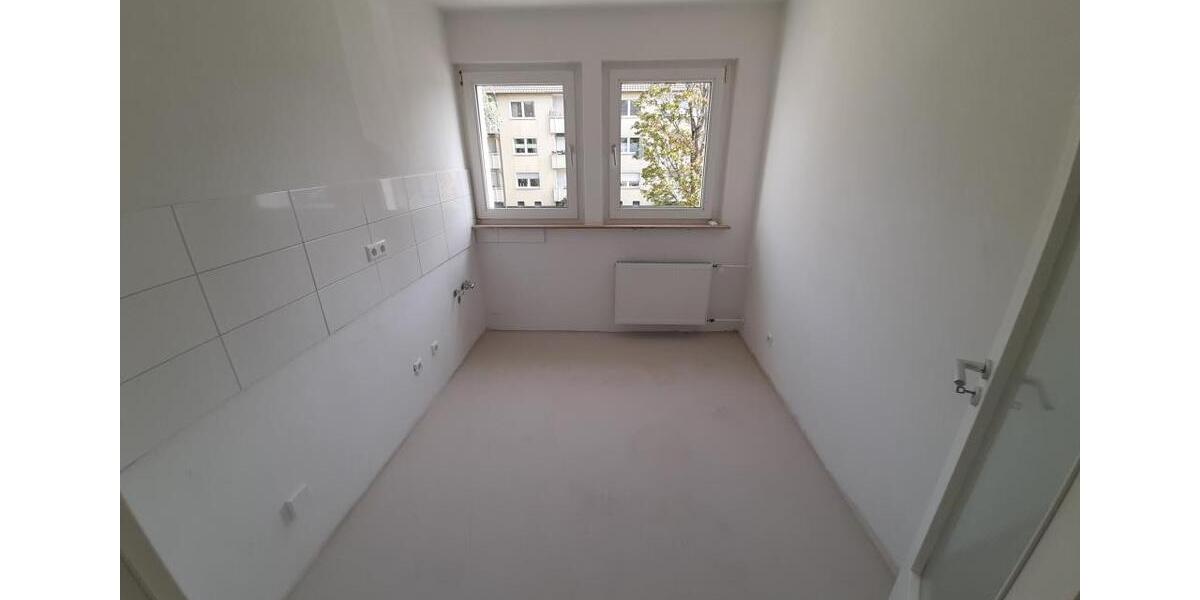 Erdgeschoßwohnung Mülheim an der Ruhr Dümpten - 3.5 Zimmer, 65 m&sup2;, 680&euro; | Angebot:26042971