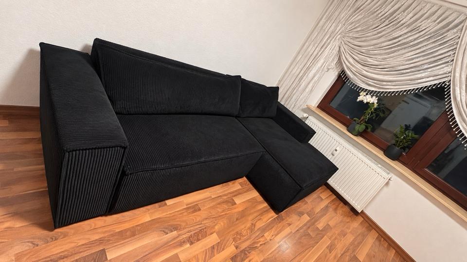 Etagenwohnung Duisburg Duisburg-Mitte - 3 Zimmer, 62 m&sup2;, 750&euro; | Angebot:27544575