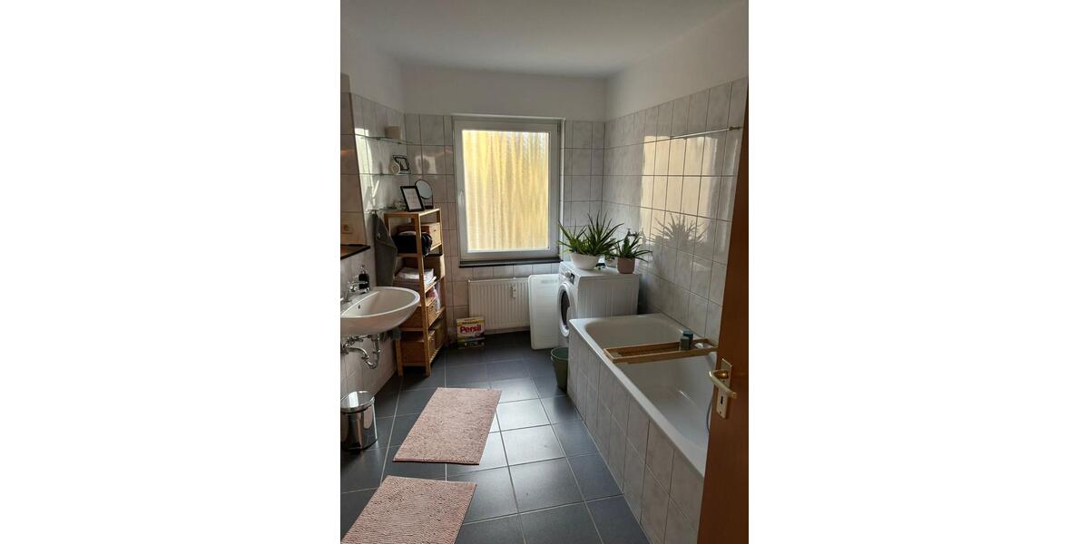 Etagenwohnung Witten - 2 Zimmer, 72 m&sup2;, 700&euro; | Angebot:25394238