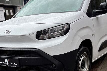 Toyota Proace City 24.000 km 17.590 &euro; Solingen 42697