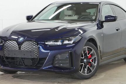 BMW i4 29.758 km 51.970 &euro; Essen 45134