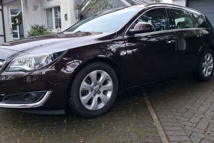 Opel Insignia 182.000 km 3.700 &euro; Solingen 42659