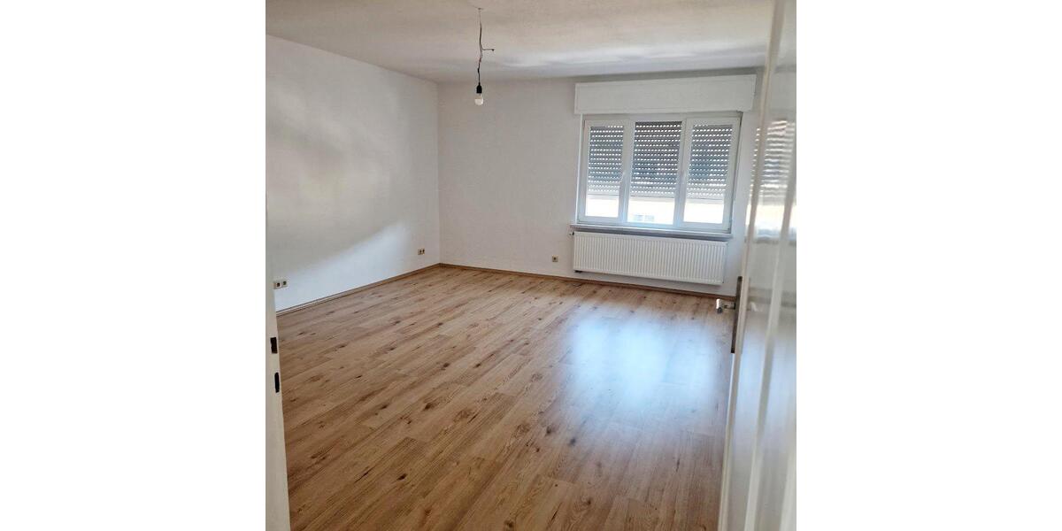 Etagenwohnung Velbert Langenberg - 1 Zimmer, 54 m&sup2;, 470&euro; | Angebot:26431144