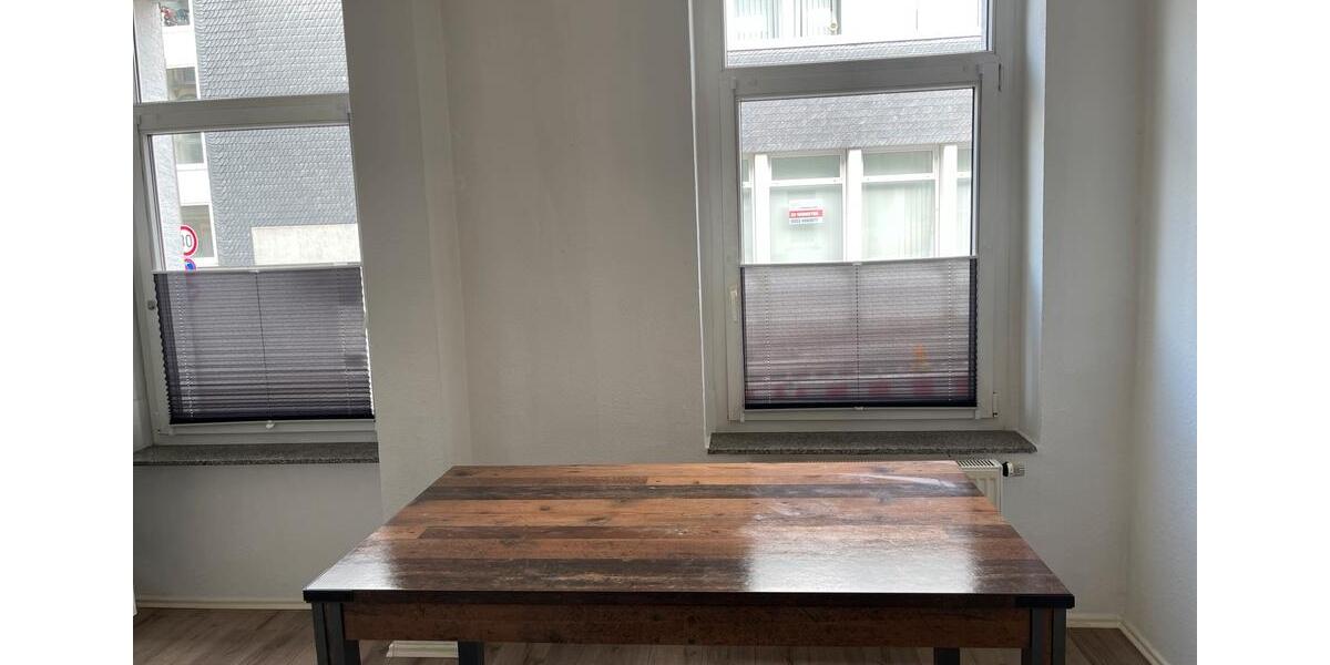 Erdgeschoßwohnung Remscheid Gemarkung Bergisch Born - 3 Zimmer, 90 m&sup2;, 1.250&euro; | Angebot:25974606