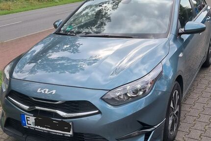 Kia ceed Sportswagon 18.000 km 22.690 &euro; Essen 45239