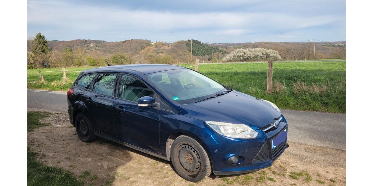 Ford Focus 280.000 km 2.700 &euro; Wuppertal 42399