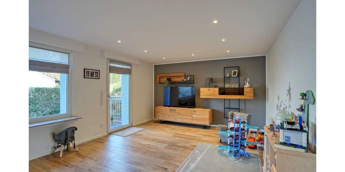 Doppelhaushälfte Bochum Stiepel - 5 Zimmer, 218 m&sup2;, 850.000&euro; | Angebot:25687051