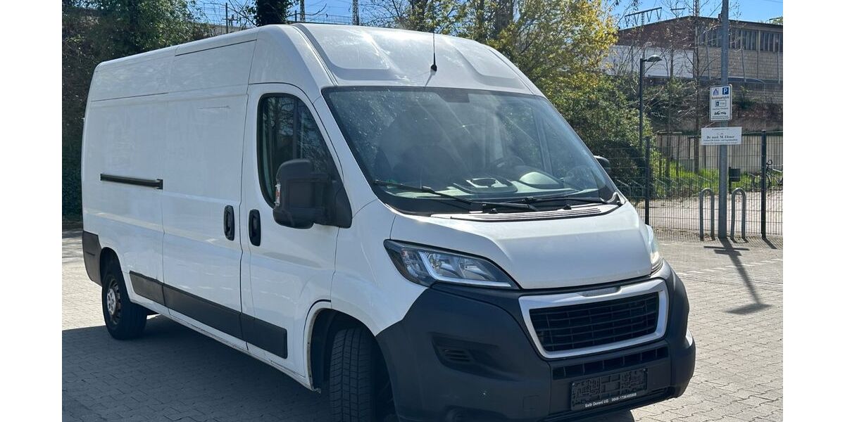 Peugeot Boxer 213.000 km 9.400 &euro; Essen 45139