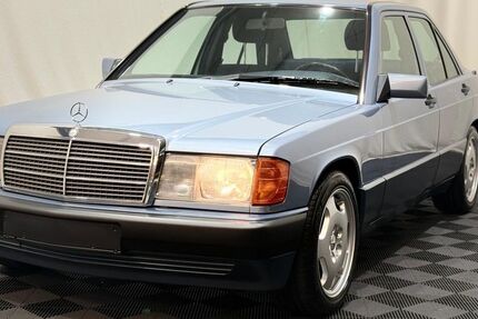 Mercedes-Benz 190 108.000 km 9.650 &euro; Solingen 42657