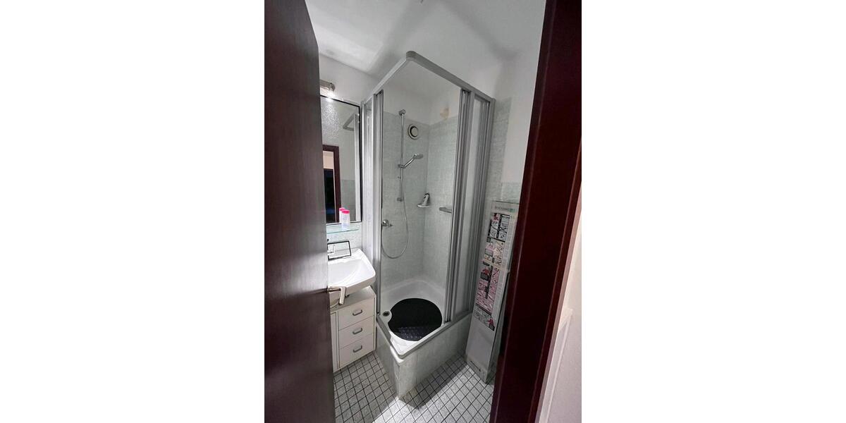 Etagenwohnung Wuppertal Eckbusch - 4 Zimmer, 113 m&sup2;, 1.350&euro; | Angebot:25894284