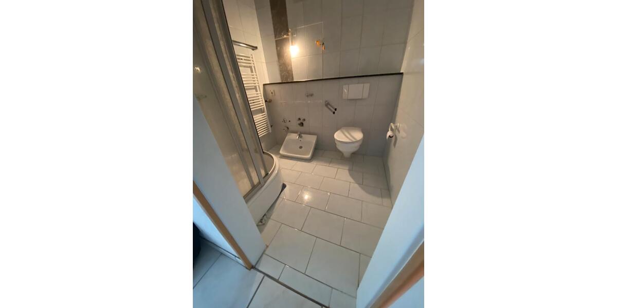 Etagenwohnung Monheim am Rhein - 2 Zimmer, 60 m&sup2;, 175.000&euro; | Angebot:27224329