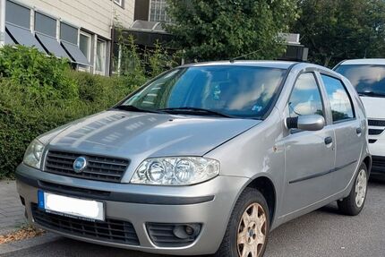 Fiat Punto 156.000 km 600 &euro; Mülheim an der Ruhr 45472