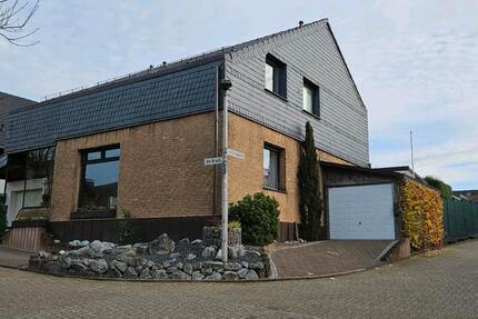 Haus Wülfrath - 6 Zimmer, 200 m&sup2;, 649.000&euro; | Angebot:25380802