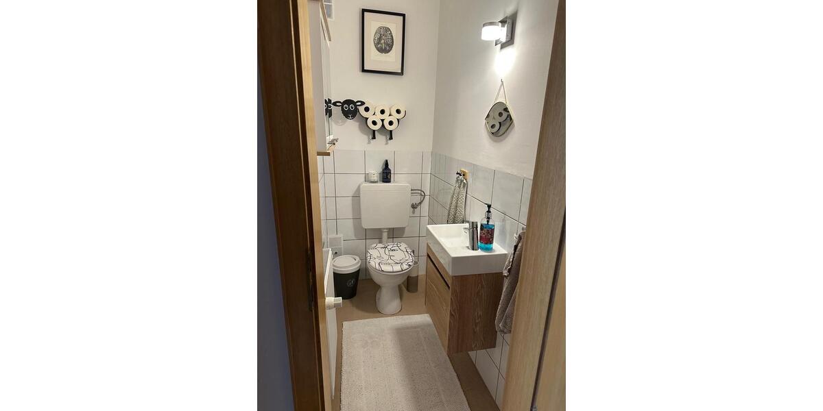 Hochparterre Essen Stadtbezirk II - 3 Zimmer, 72 m&sup2;, 630&euro; | Angebot:25853042