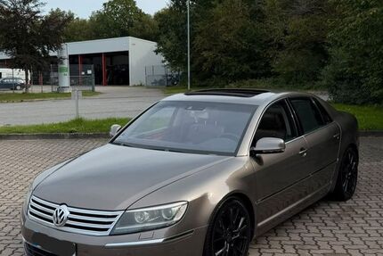 VW Phaeton 152.000 km 14.000 &euro; Düsseldorf 40472