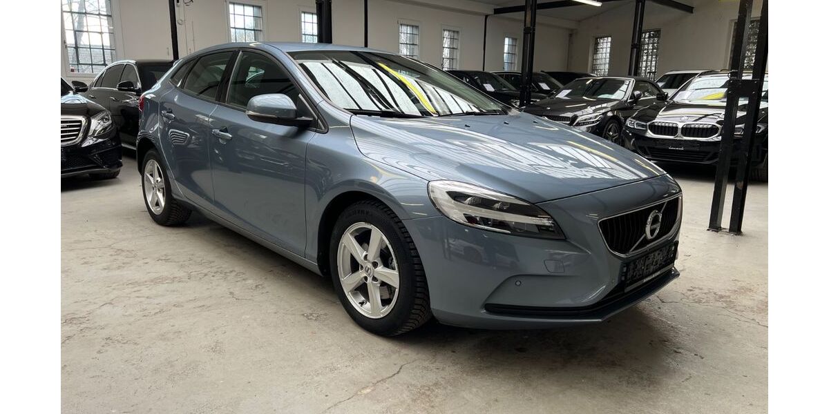 Volvo V40 73.000 km 13.870 &euro; Velbert 42551
