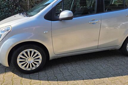 Suzuki Splash 151.239 km 2.750 &euro; Oberhausen 46149