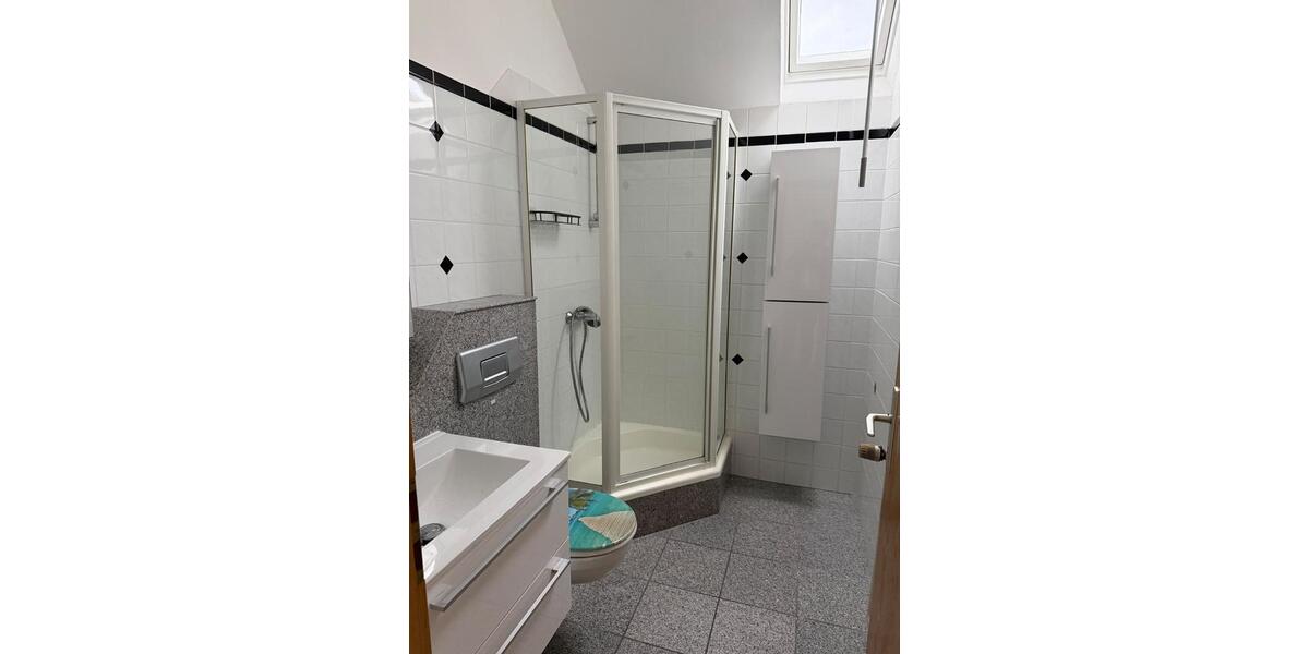 Dachgeschoßwohnung Hagen Hagen-Nord - 2 Zimmer, 49 m&sup2;, 380&euro; | Angebot:27542975