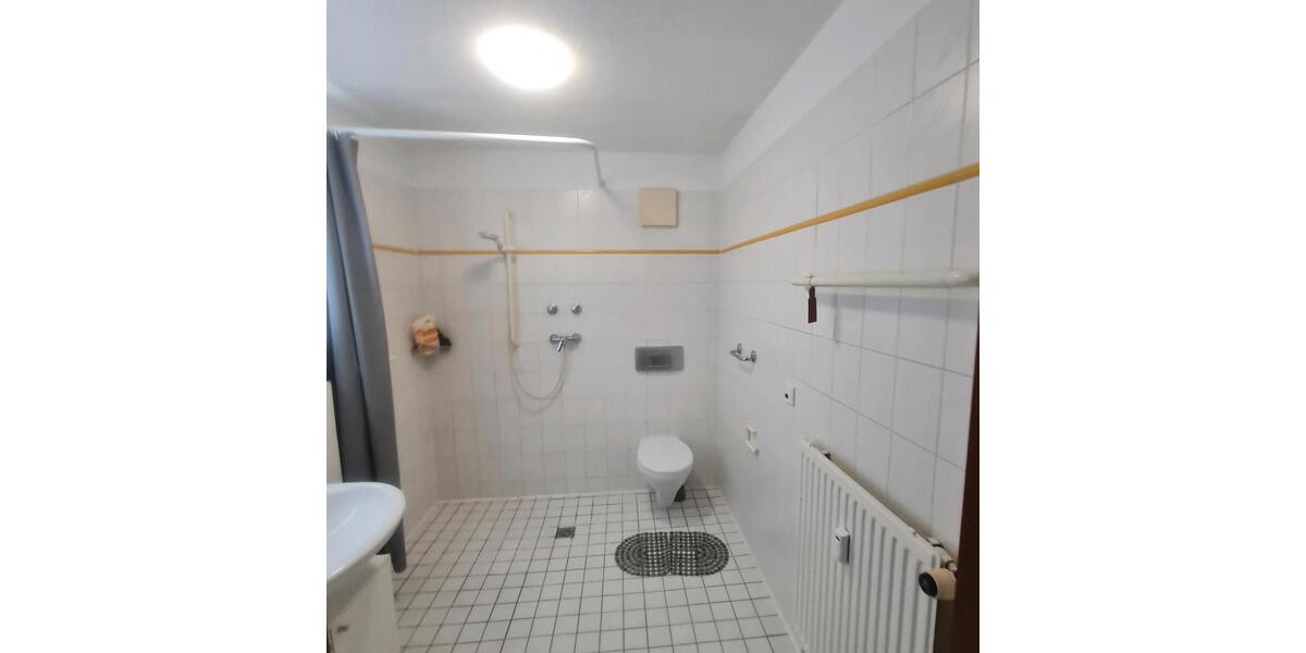 Etagenwohnung Essen Stadtbezirk II - 1 Zimmer, 48 m&sup2;, 380&euro; | Angebot:25433274