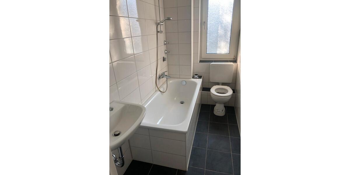 Etagenwohnung Gelsenkirchen Gelsenkirchen-Mitte - 1.5 Zimmer, 37 m&sup2;, 508&euro; | Angebot:25959359