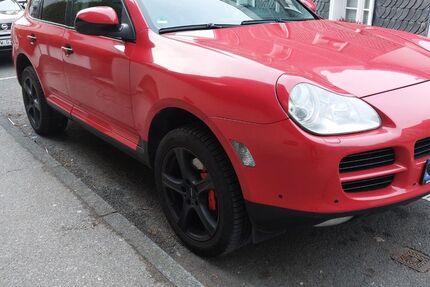 Porsche Cayenne 242.000 km 4.990 &euro; Wuppertal 42389