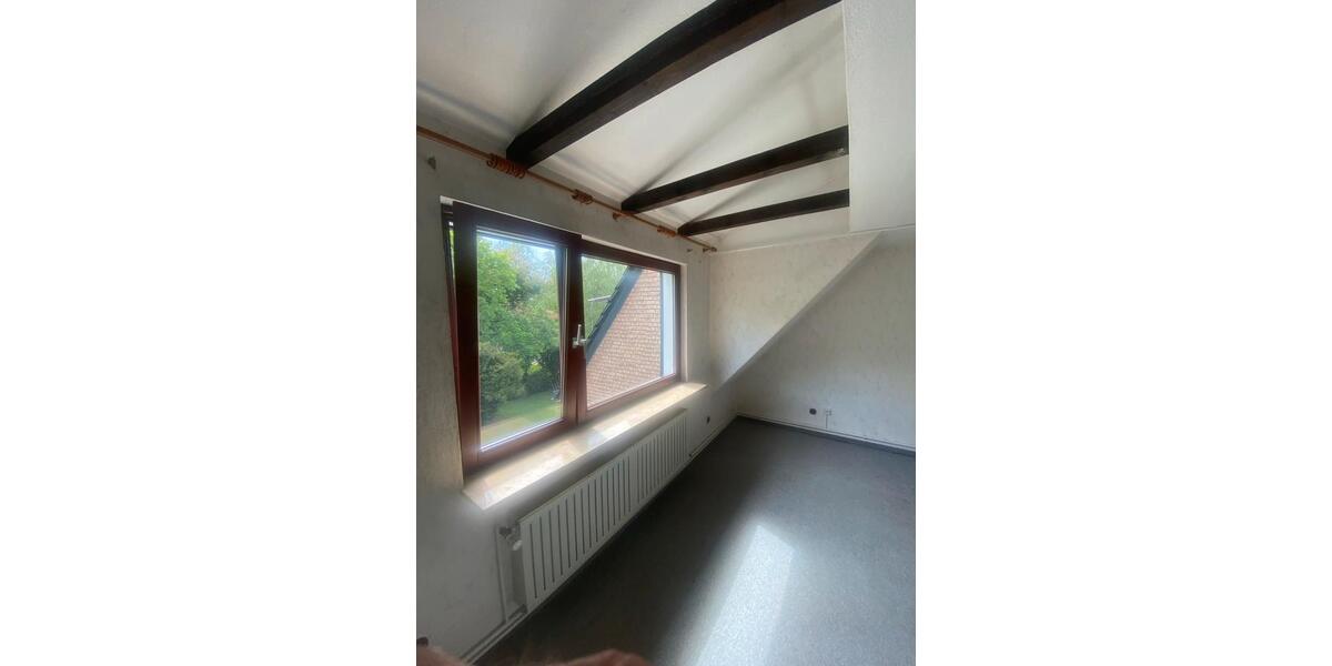 Dachgeschoßwohnung Hagen Hagen-Nord - 2.5 Zimmer, 60 m&sup2;, 390&euro; | Angebot:26414646