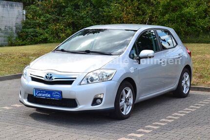 Toyota Auris 87.000 km 9.990 &euro; Solingen 42659