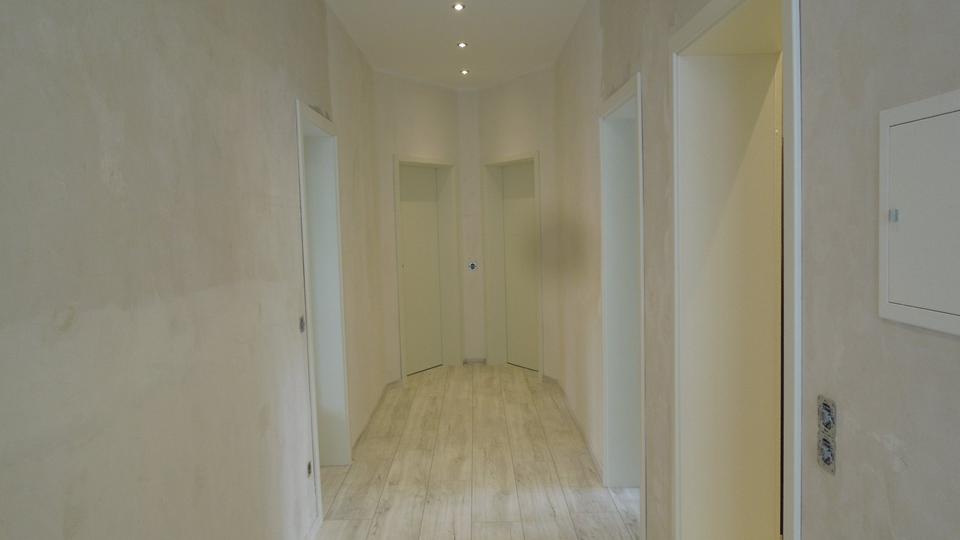 Etagenwohnung Remscheid Reinshagen - 3 Zimmer, 99 m&sup2;, 730&euro; | Angebot:25931878