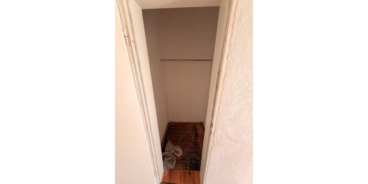 Etagenwohnung Duisburg Laar - 1 Zimmer, 48 m&sup2;, 400&euro; | Angebot:25907541