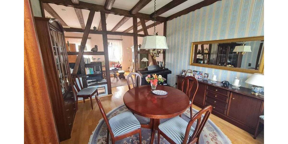 Mehrfamilienhaus, Wohnhaus Solingen Höhscheid - 9 Zimmer, 200 m&sup2;, 444.000&euro; | Angebot:25675657