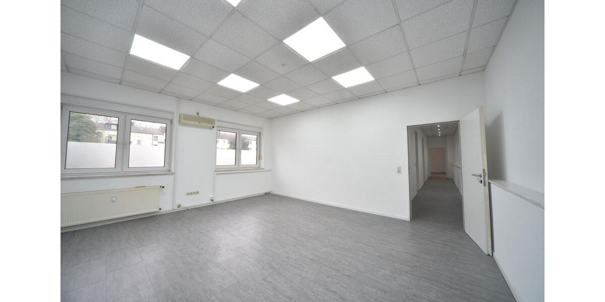 Gewerbeobjekt Oberhausen Alt-Oberhausen - 1.828&euro; | Angebot:25444636