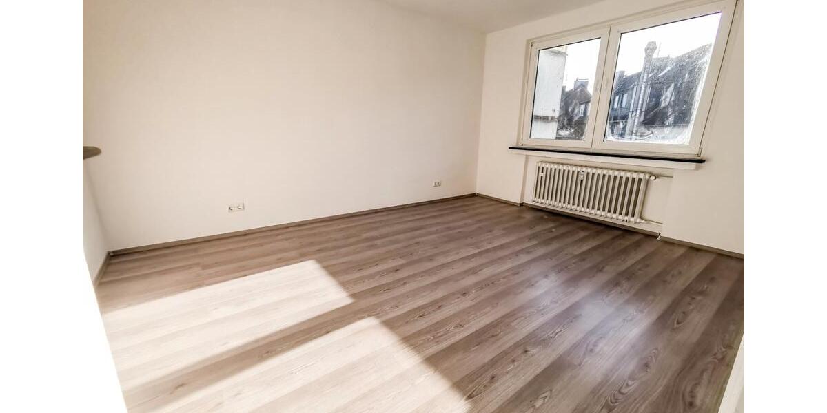 Etagenwohnung Mülheim an der Ruhr Heißen - 4 Zimmer, 80 m&sup2;, 699&euro; | Angebot:26023862