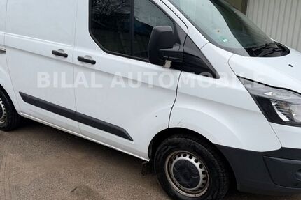 Ford Transit Custom 186.000 km 6.990 &euro; Gelsenkirchen 45889