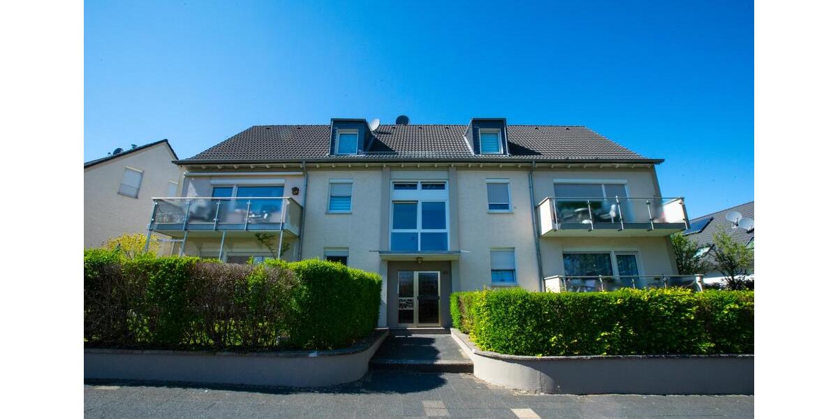 Dachgeschoßwohnung Solingen Ohligs - 3 Zimmer, 50 m&sup2;, 145.000&euro; | Angebot:26875521