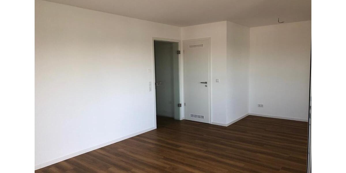 Etagenwohnung Radevormwald - 3 Zimmer, 81 m&sup2;, 810&euro; | Angebot:25960291