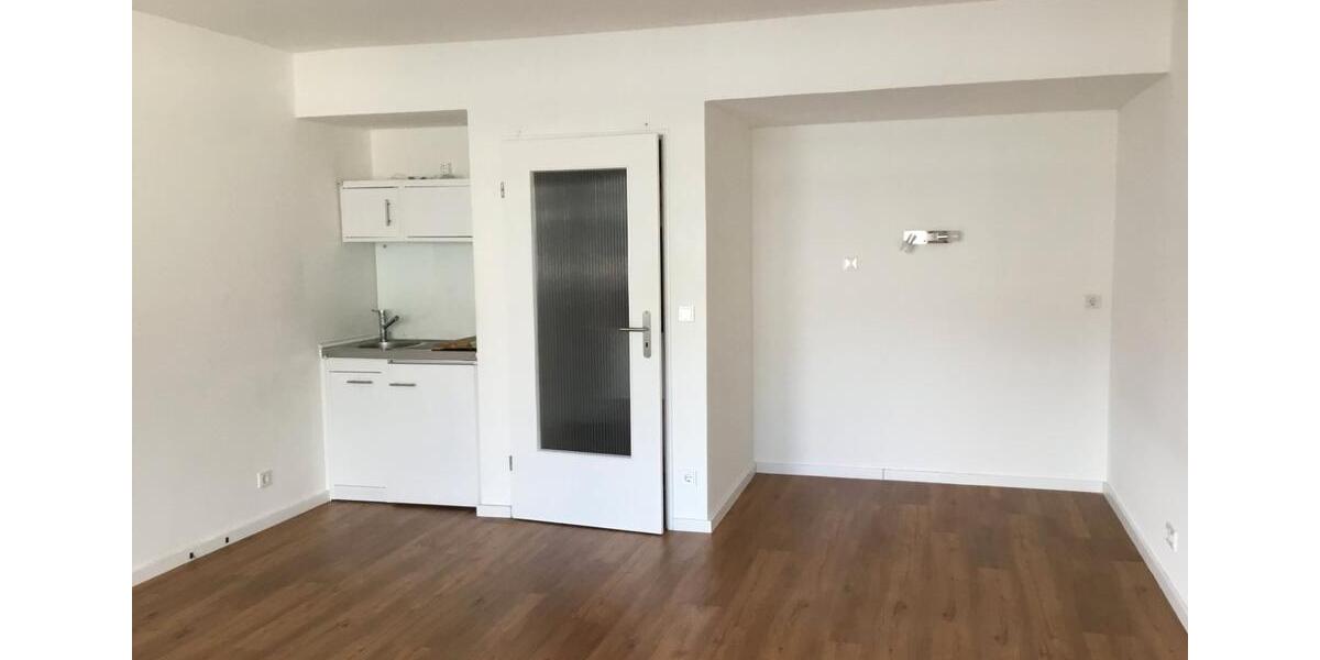 Etagenwohnung Düsseldorf Düsseltal - 1 Zimmer, 35 m&sup2;, 139.000&euro; | Angebot:27499385