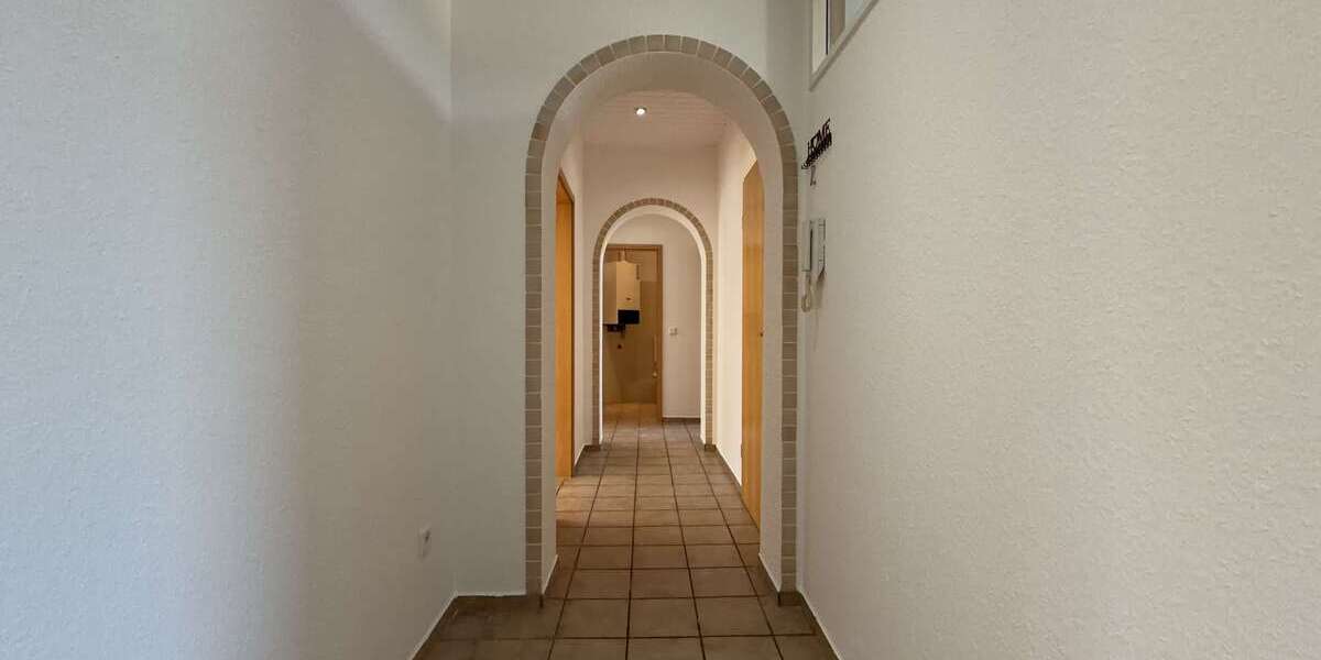 Etagenwohnung Wuppertal Luisenviertel - 3 Zimmer, 90 m&sup2;, 760&euro; | Angebot:26977024